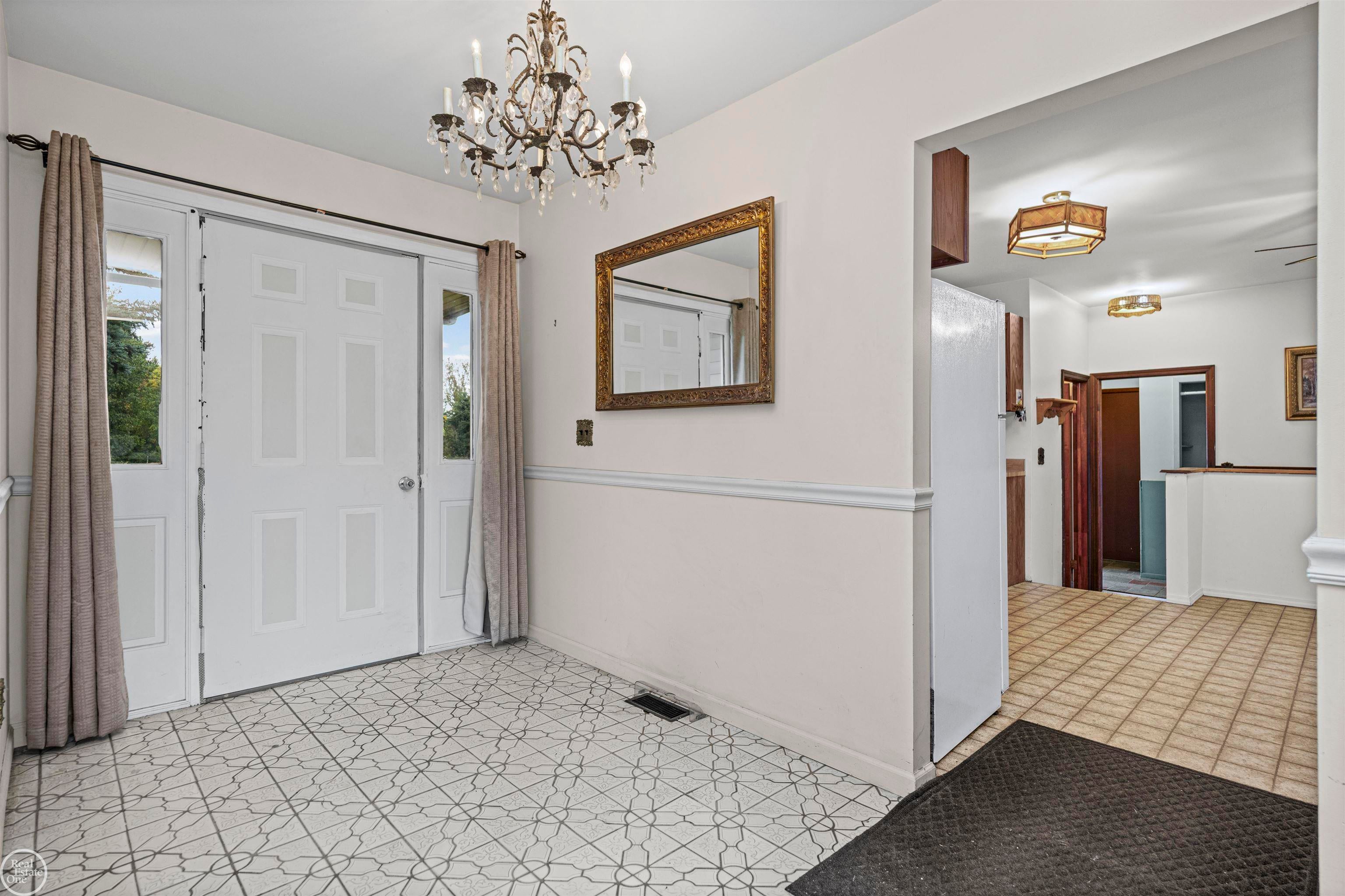 238 Parkwood Drive