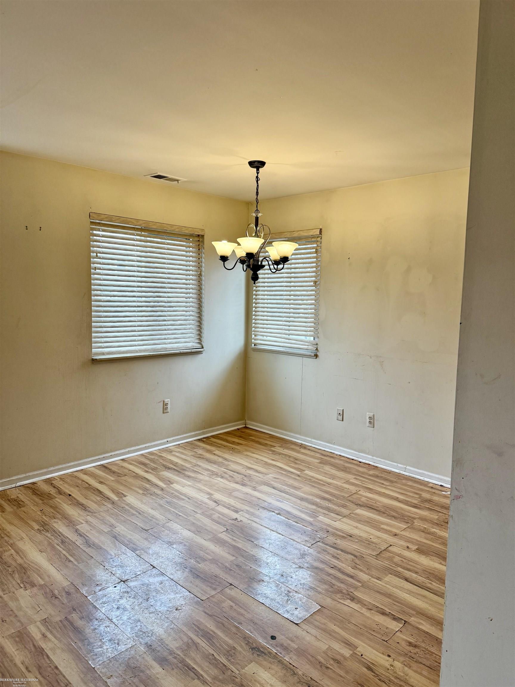 17423 Utica Oaks Lane