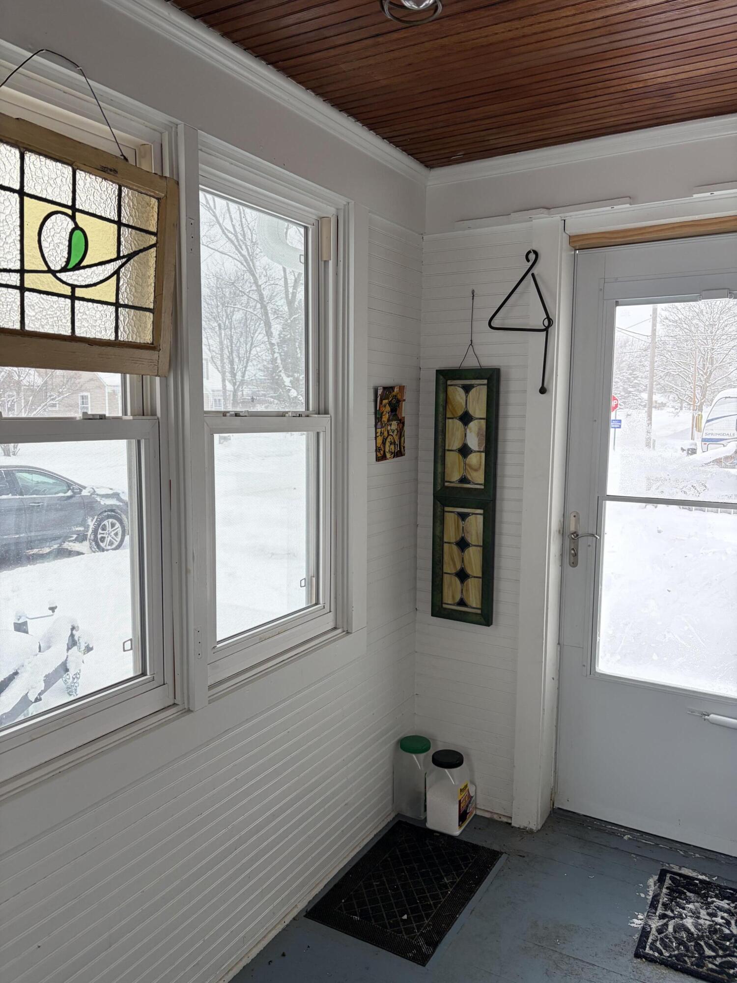 106 N Reinberg Avenue