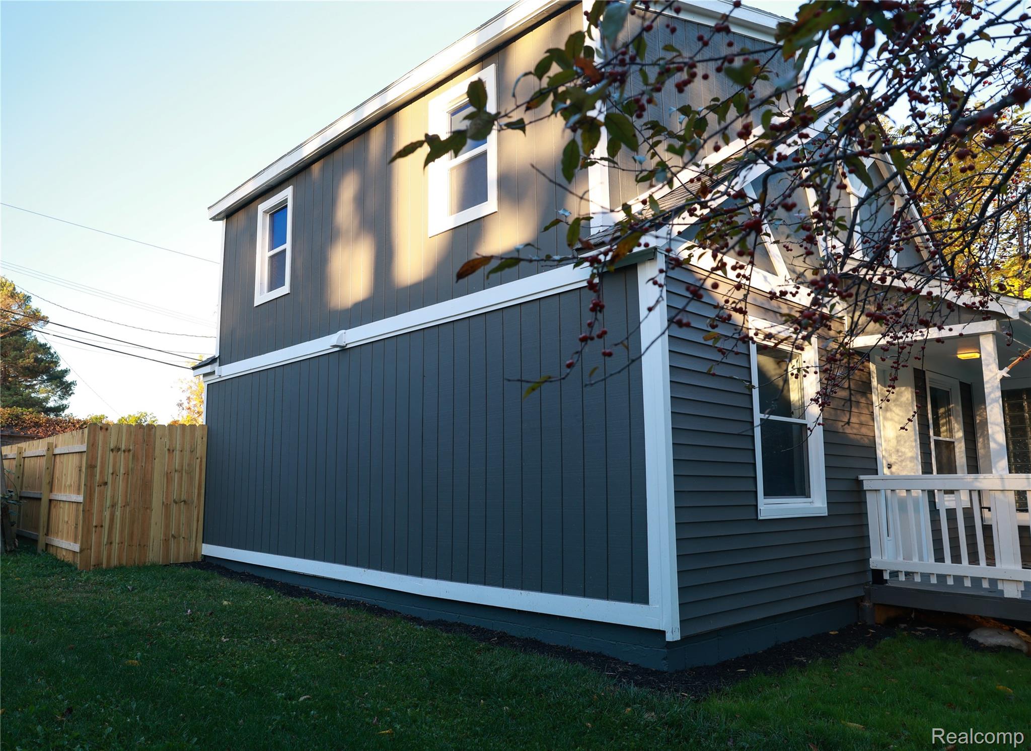 1100 Nokomis Way