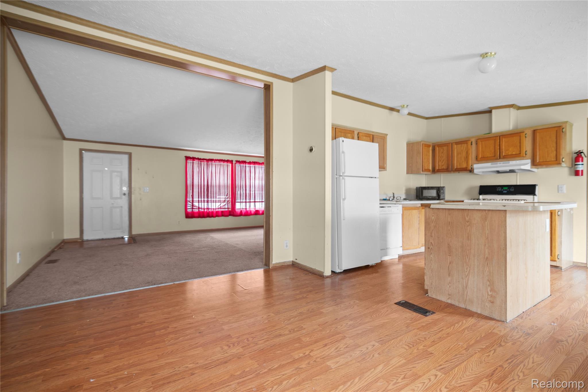 271 Laurel Leah