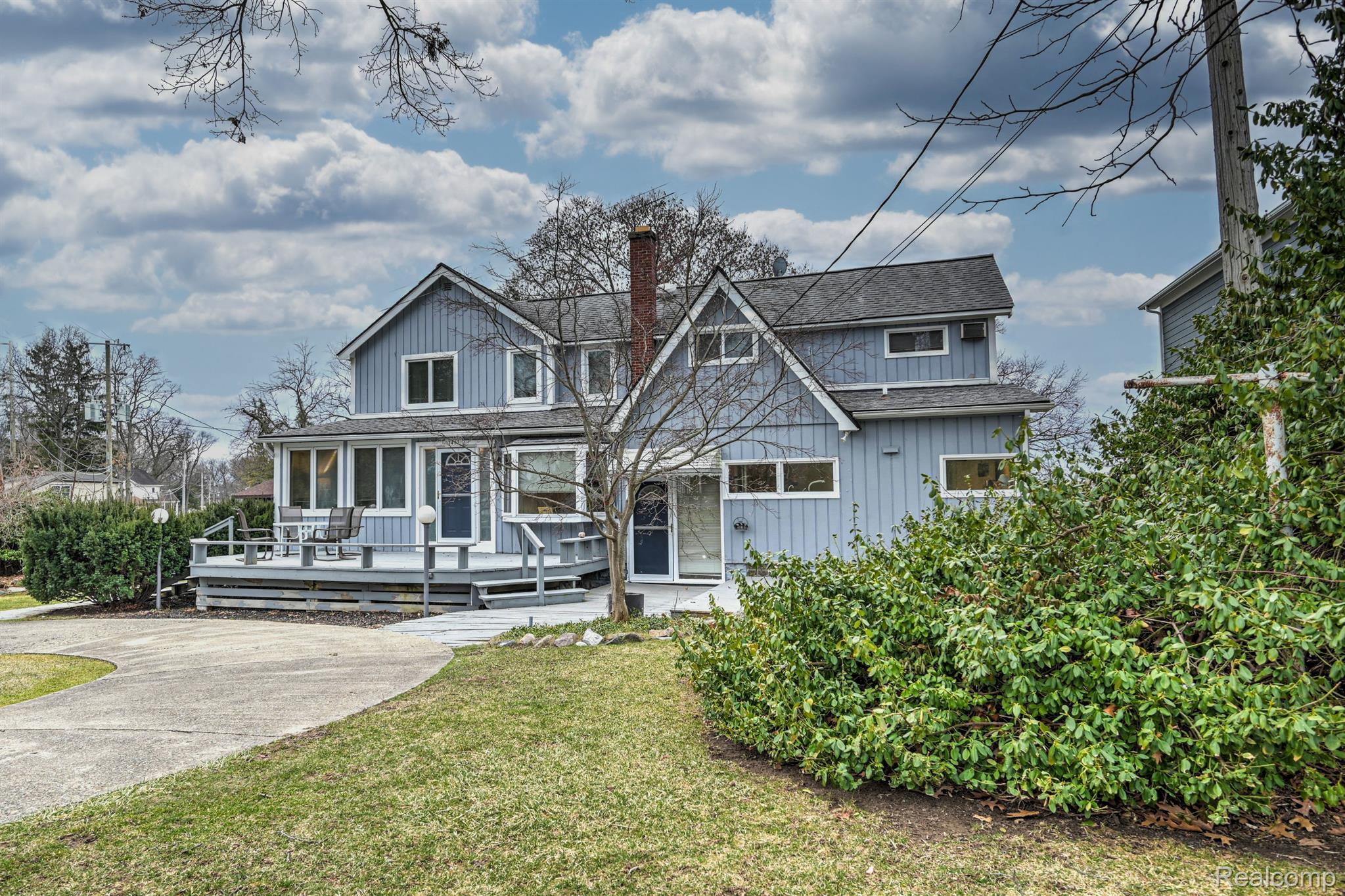 3453 ORMOND Road W