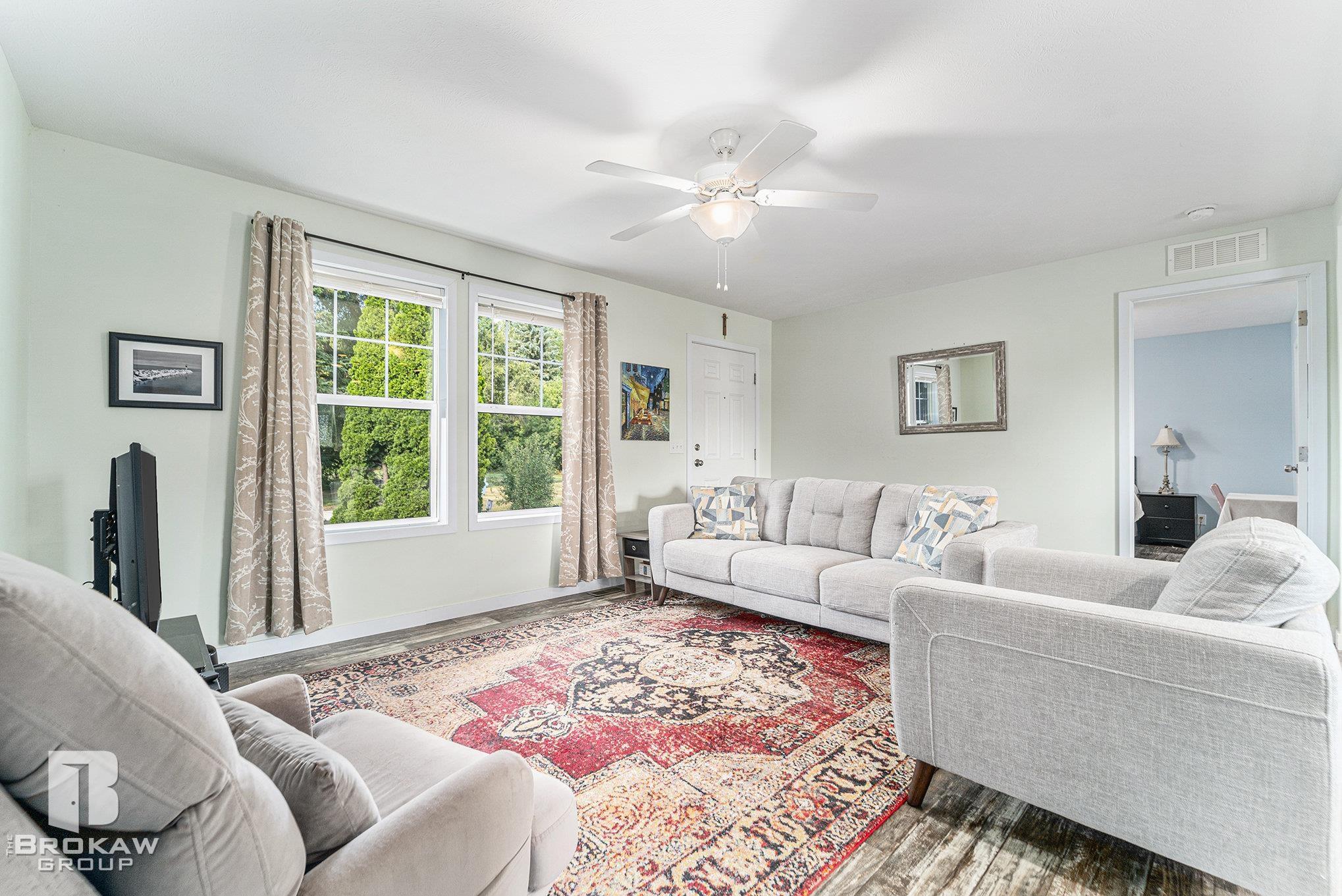 4649 Butternut Street