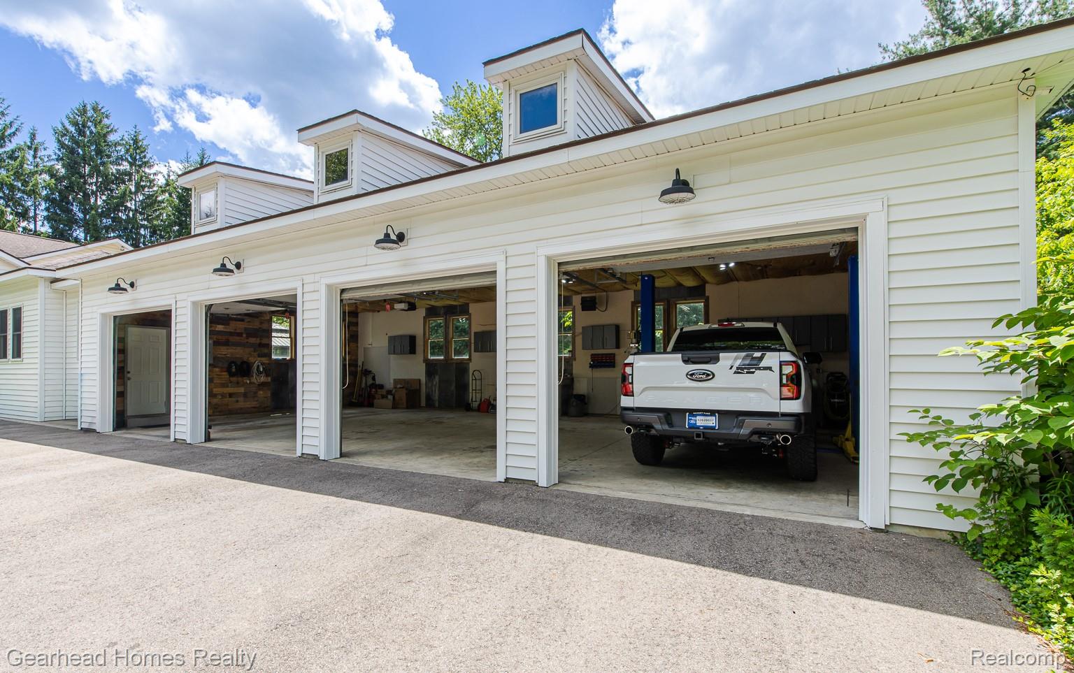 6296 Elizabeth Lake Road