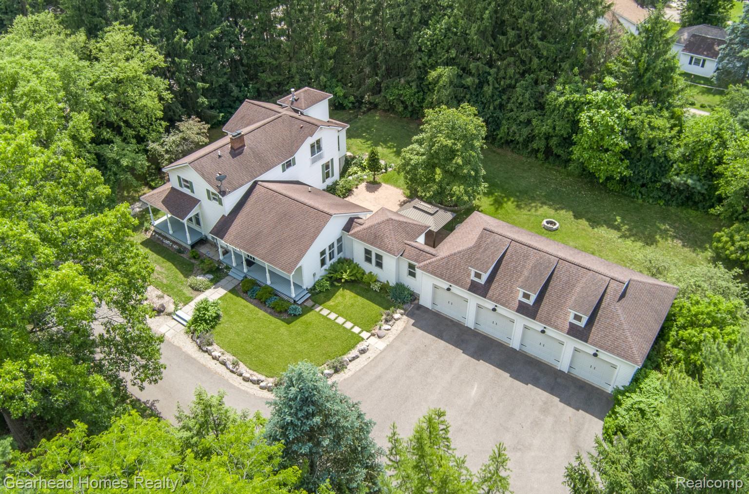 6296 Elizabeth Lake Road