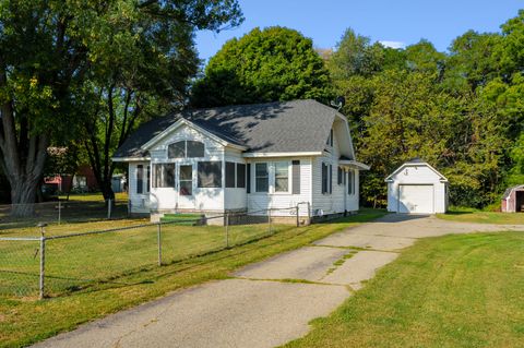 736 S Grove Street Barry Township MI 49046