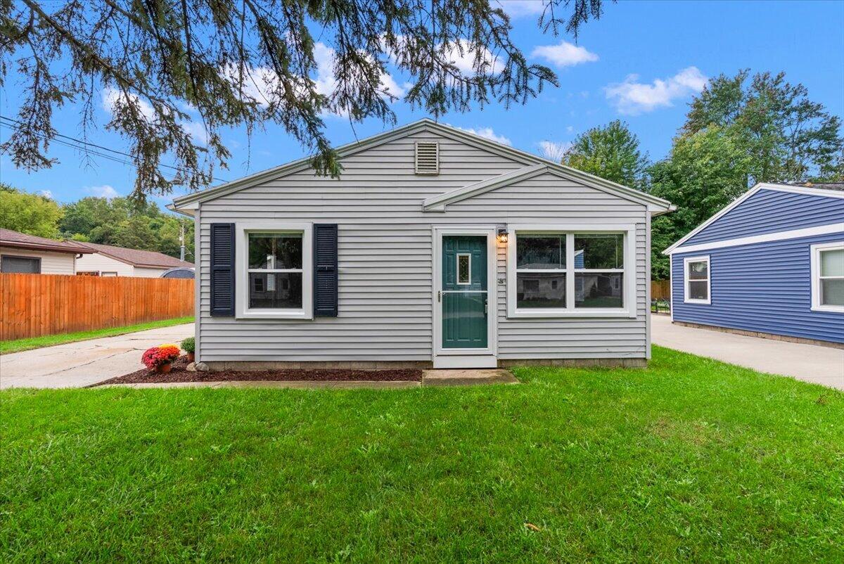134 Wavell Street SE