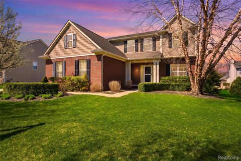 58 Blackberry Drive White Lake Charter Township MI 48386