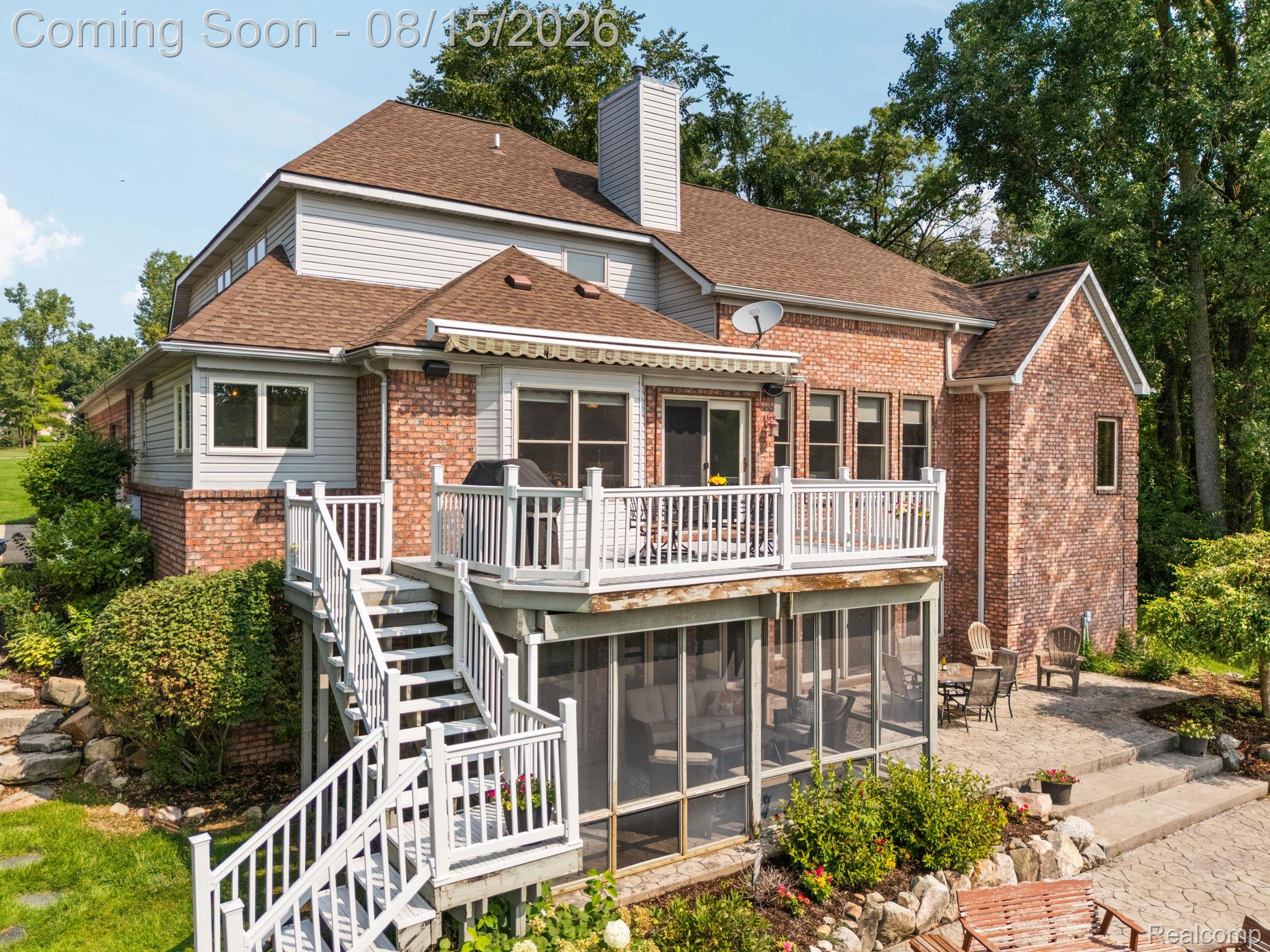 333 Elio Drive