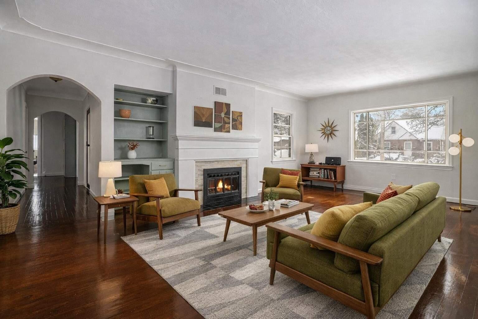 1643 Burlingame Avenue SW