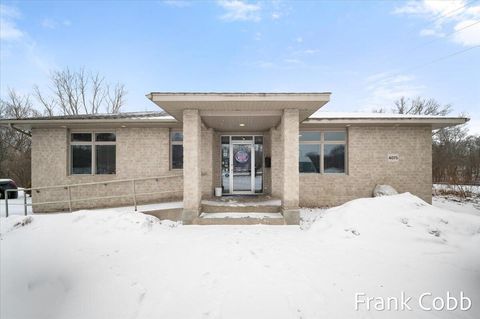 4075 Airline Highway Norton Shores City MI 49444