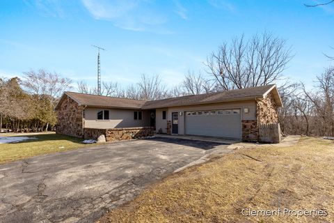 13544 Kenowa Avenue Tyrone Township MI 49330