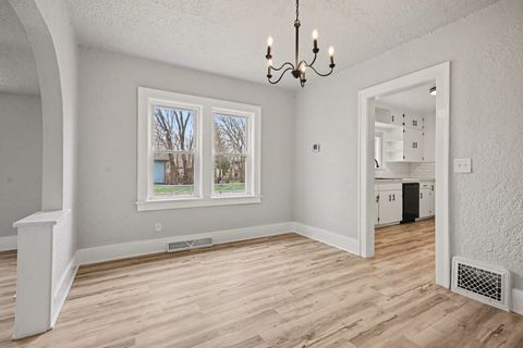 Tiny photo for 258 Surby Avenue, Battle Creek City, MI 49015 (MLS # 64026013480)