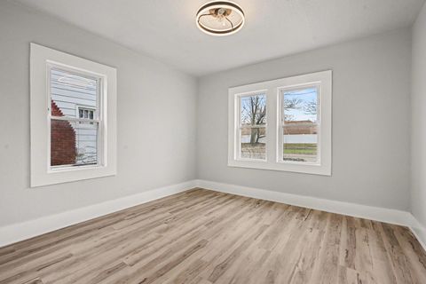 Tiny photo for 258 Surby Avenue, Battle Creek City, MI 49015 (MLS # 64026013480)