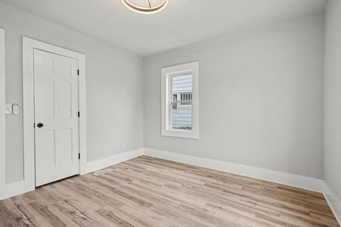 Tiny photo for 258 Surby Avenue, Battle Creek City, MI 49015 (MLS # 64026013480)