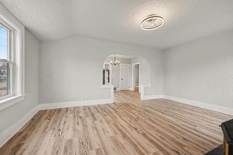 Tiny photo for 258 Surby Avenue, Battle Creek City, MI 49015 (MLS # 64026013480)