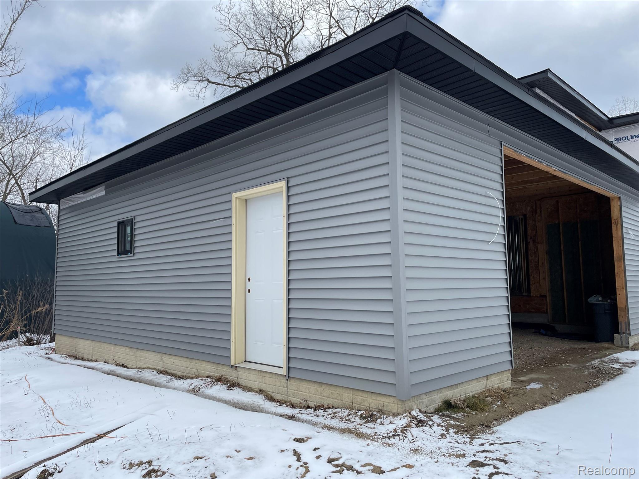 5031 Clintonville Road