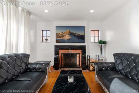 Tiny photo for 10144 Beaconsfield Street, Detroit City, MI 48224 (MLS # 20261066217)