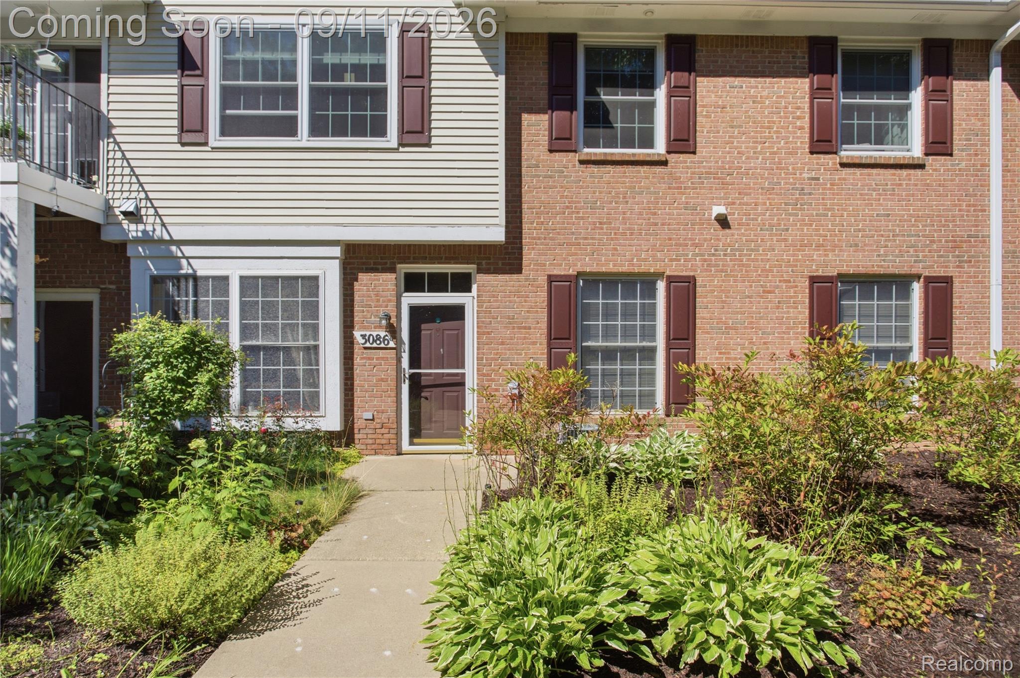 3086 Kneeland Circle