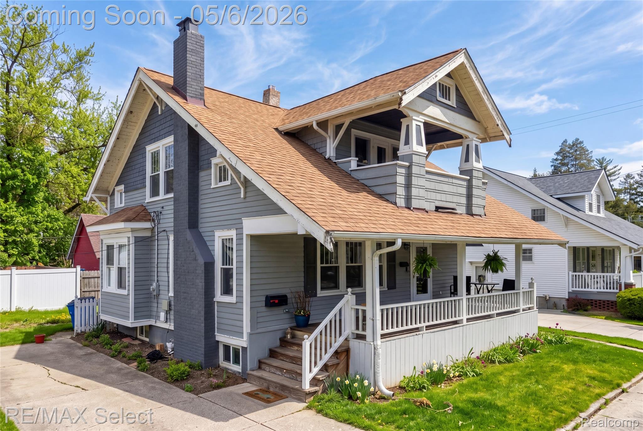 111 W 3rd Street