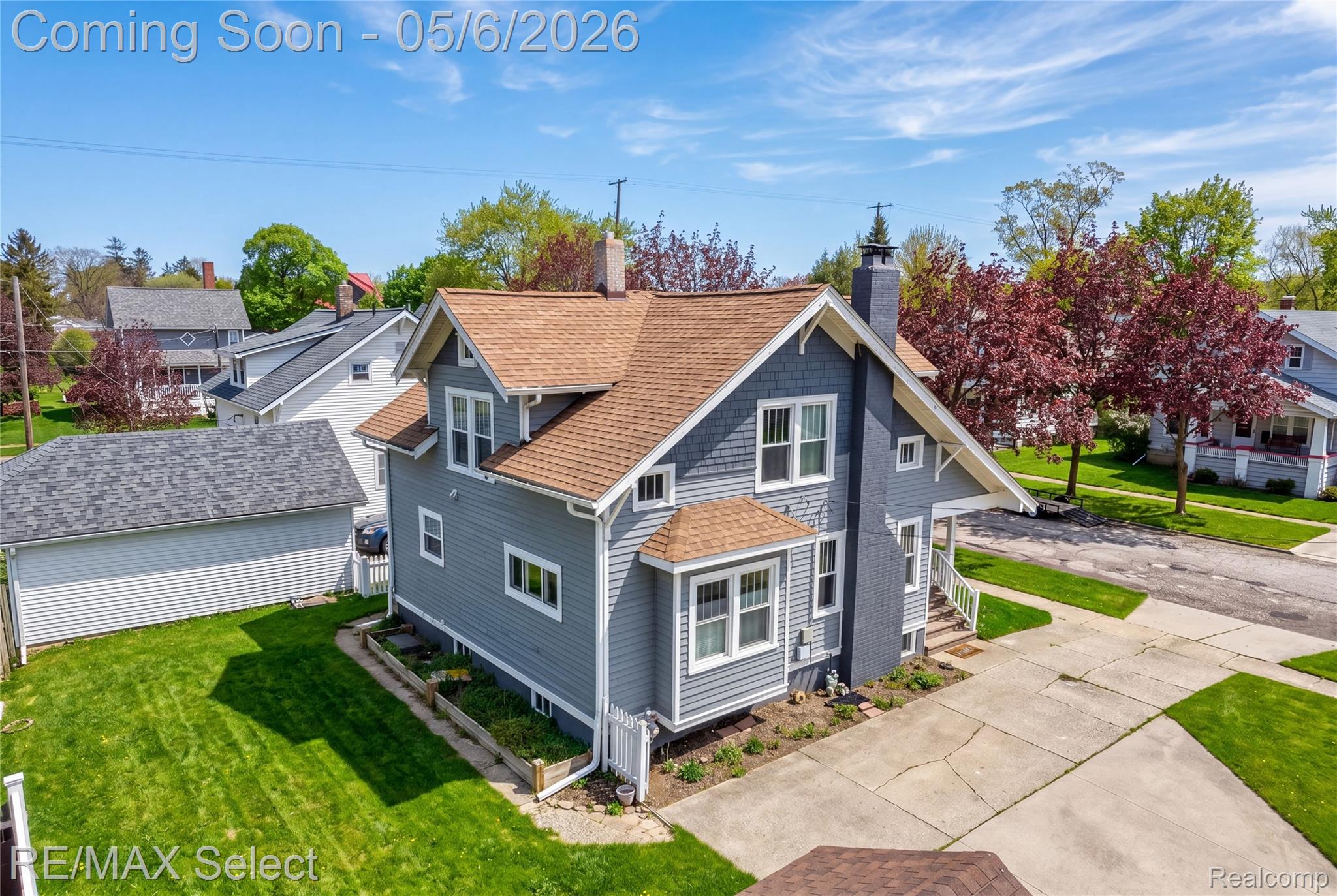 111 W 3rd Street
