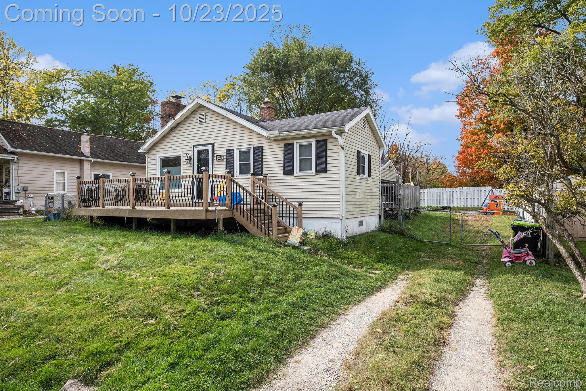 845 N East Street