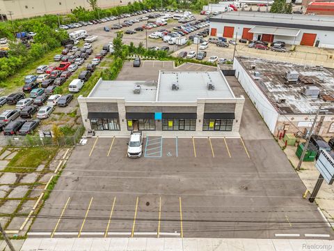 16773 E 13 Mile Road Fraser City MI 48026