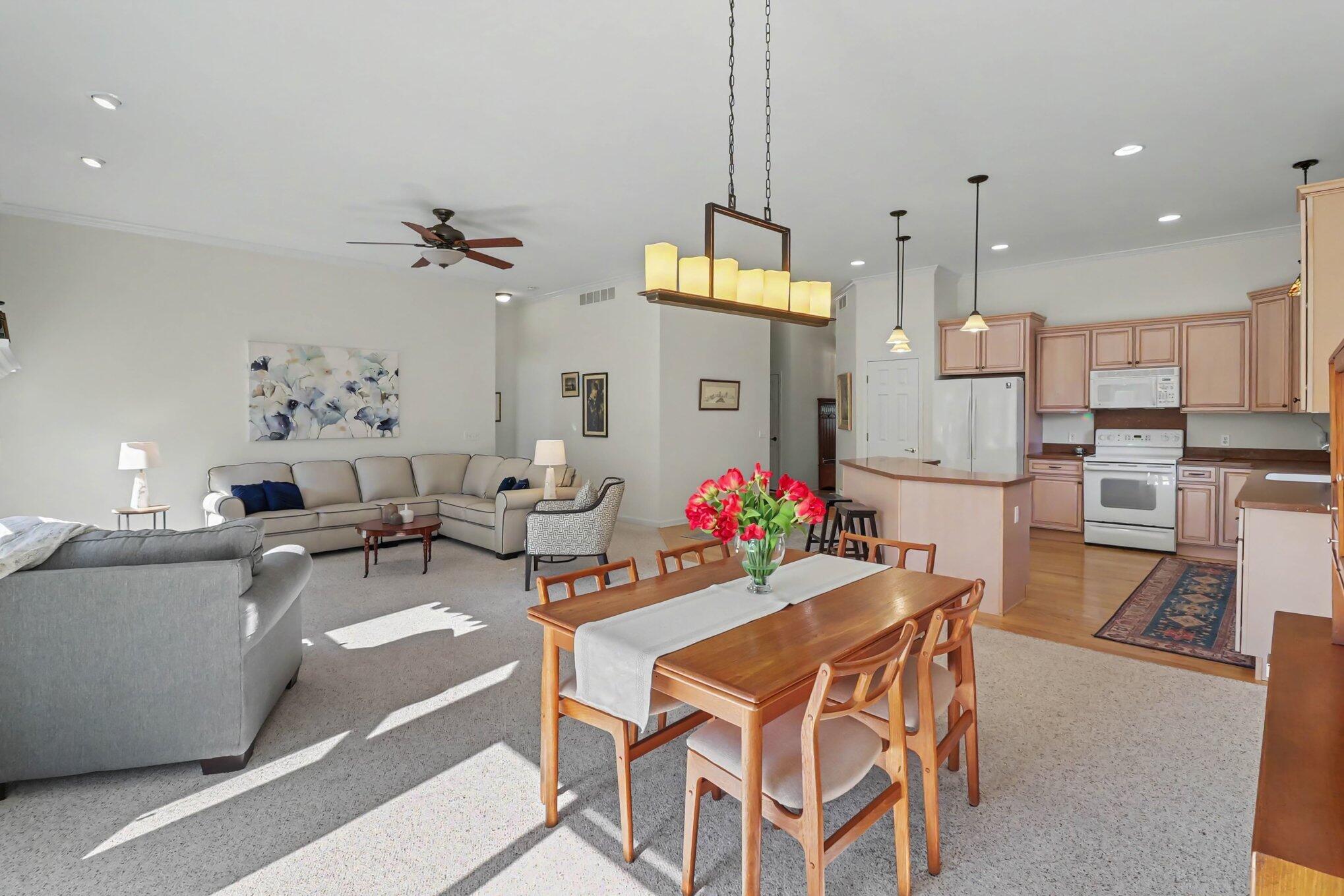 9748 Tioga Trail