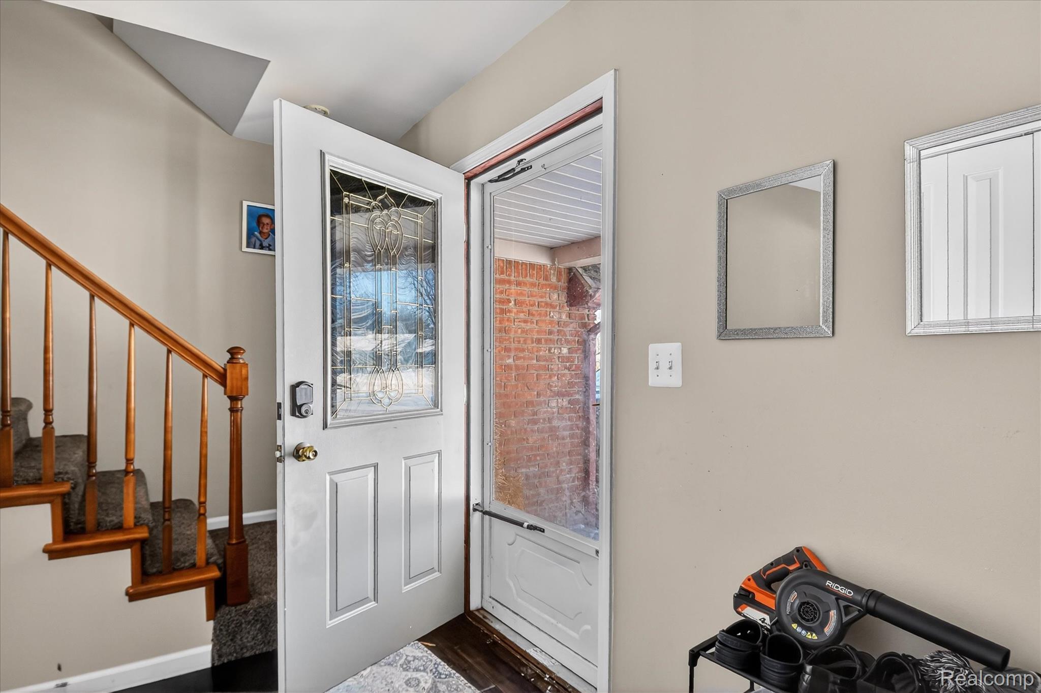 5177 Elizabeth Lane