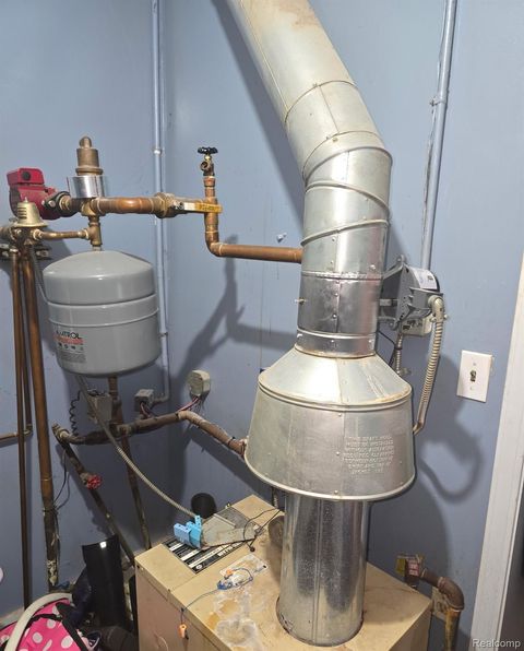 Tiny photo for 13801 Frazho Road, Warren City, MI 48089 (MLS # 20261016998)