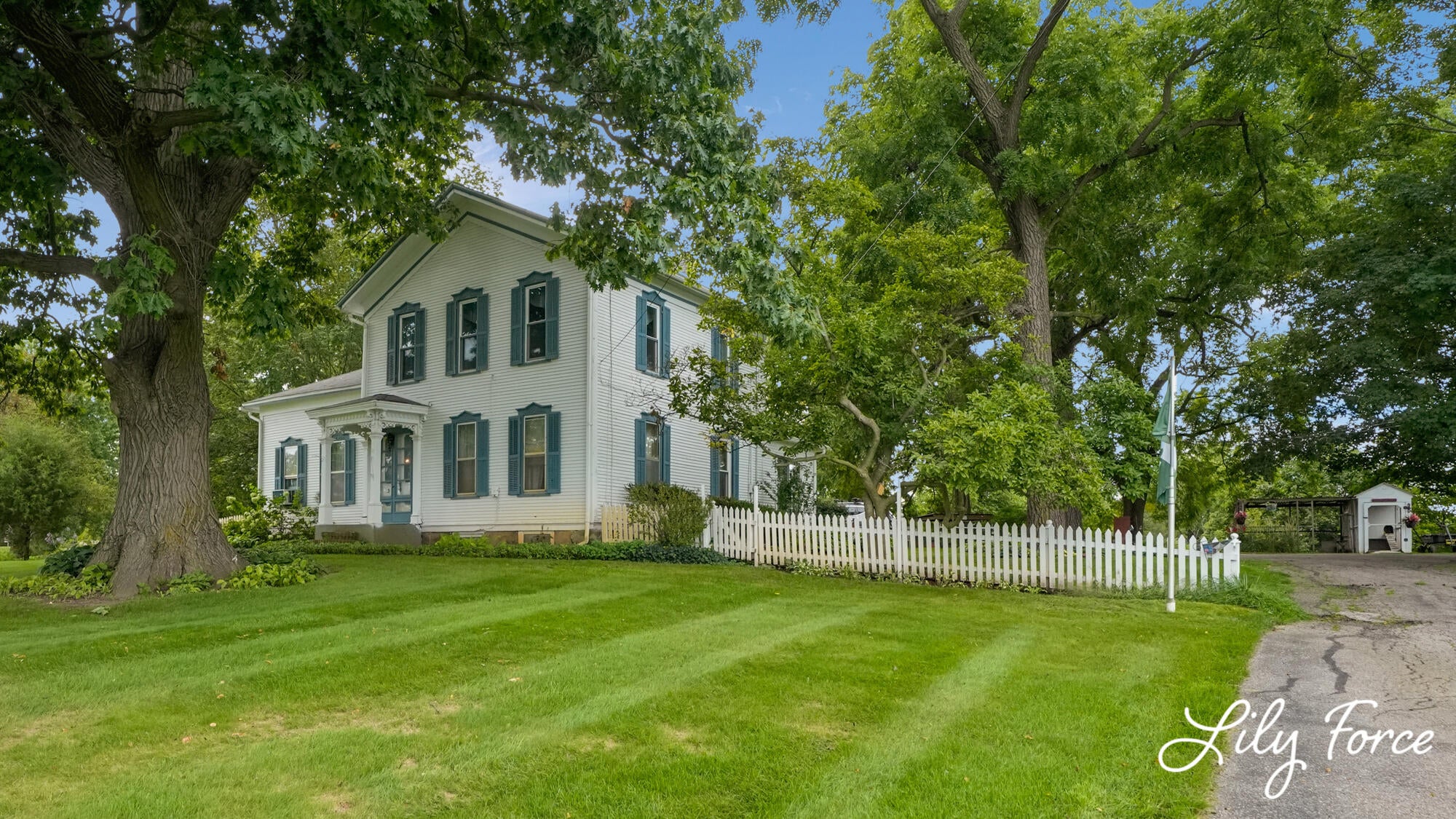4714 4 Mile Road NW