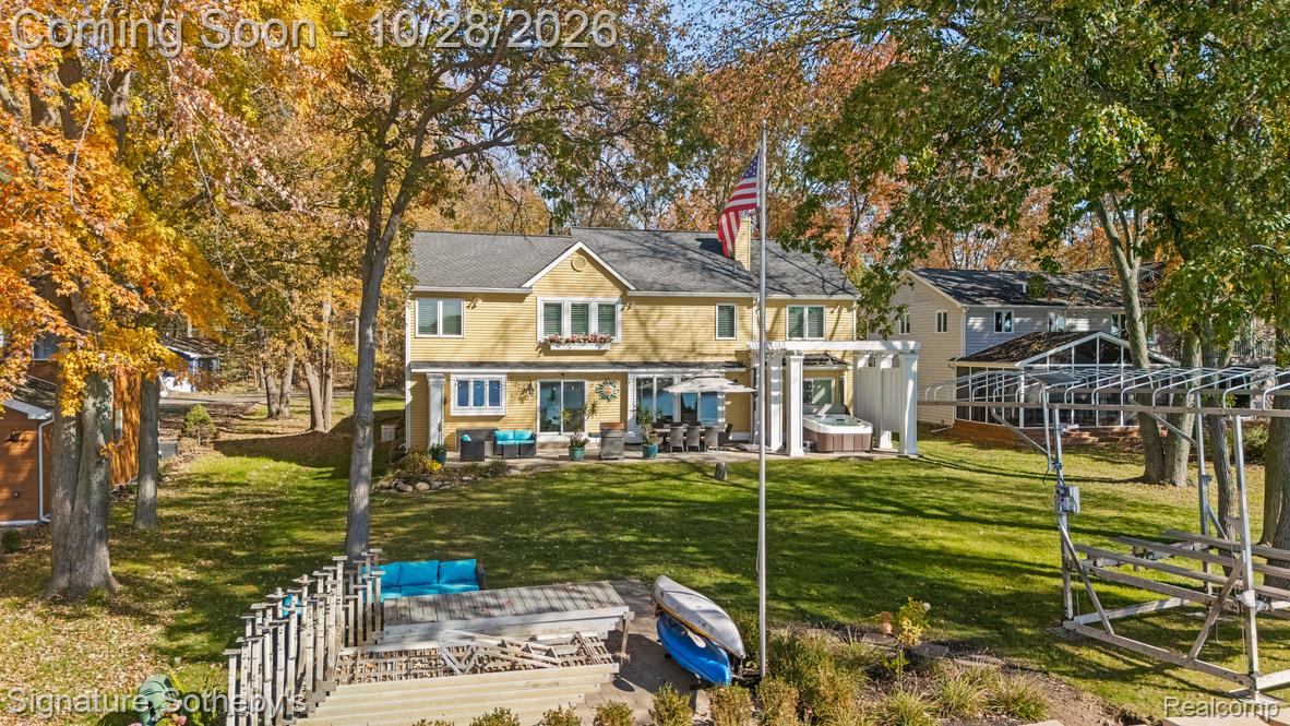 10256 Buhl Drive