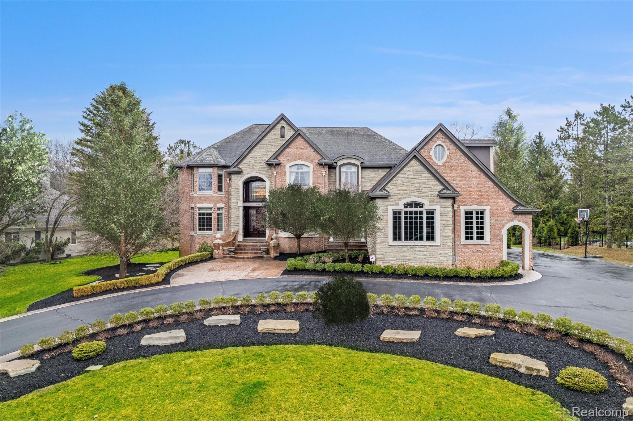18198 SHELLEY POND