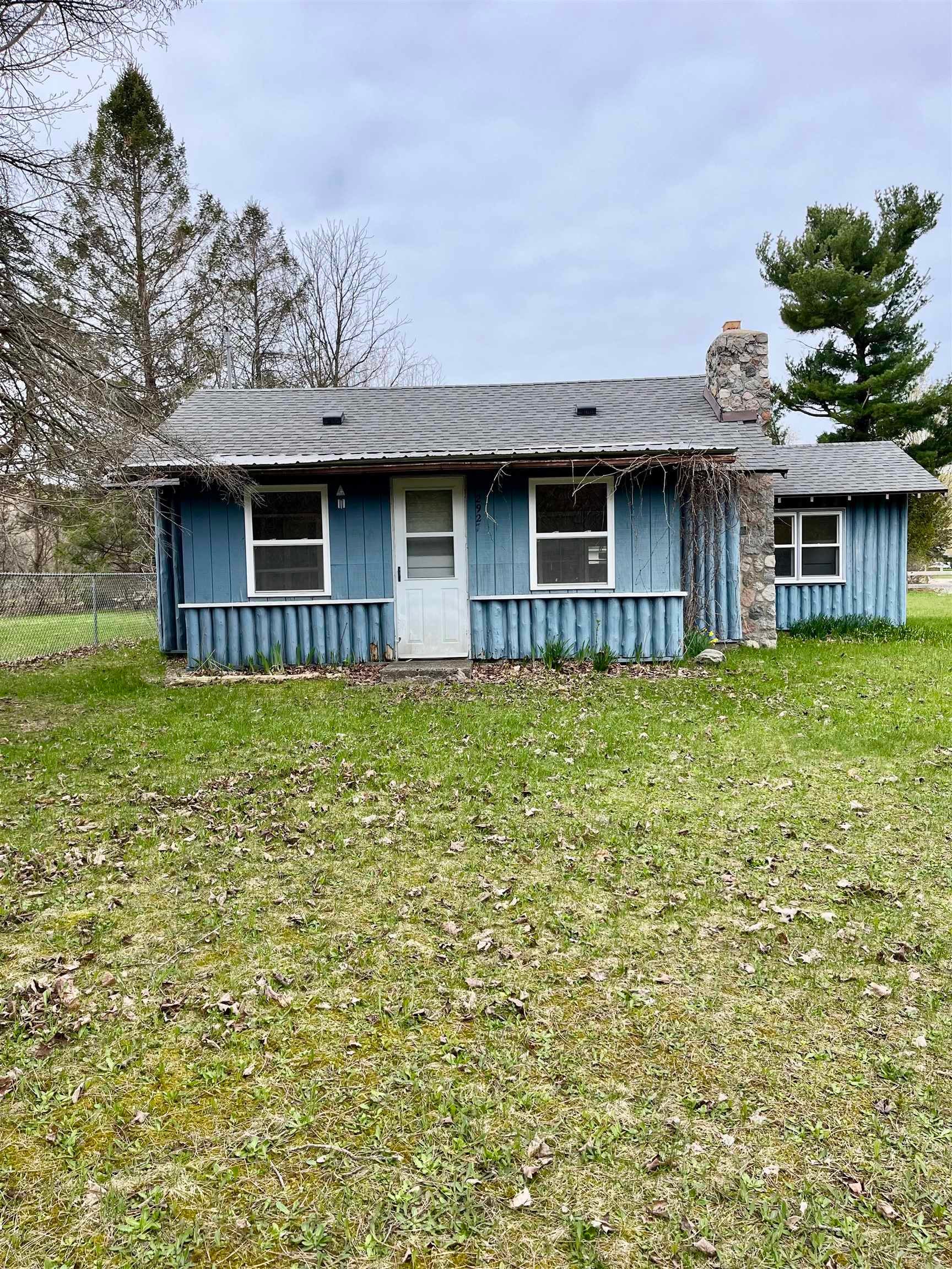 2927 N Main Street