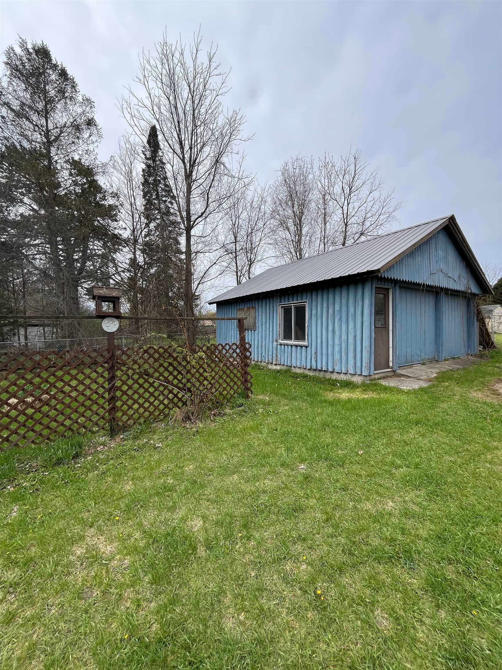 2927 N Main Street