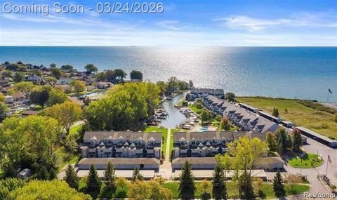 37810 Jefferson Avenue Harrison Charter Township MI 48045