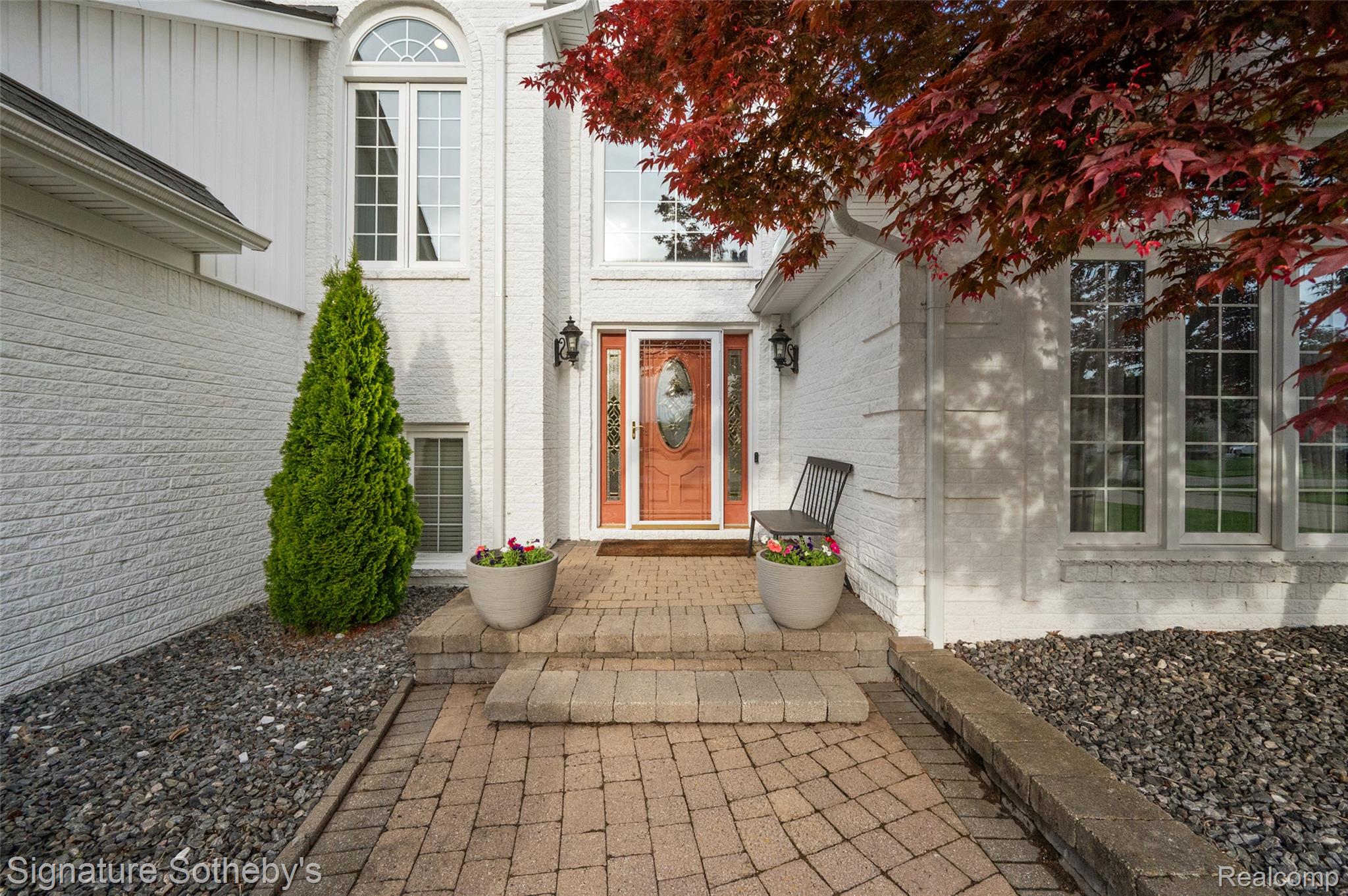 42280 Locklin Drive