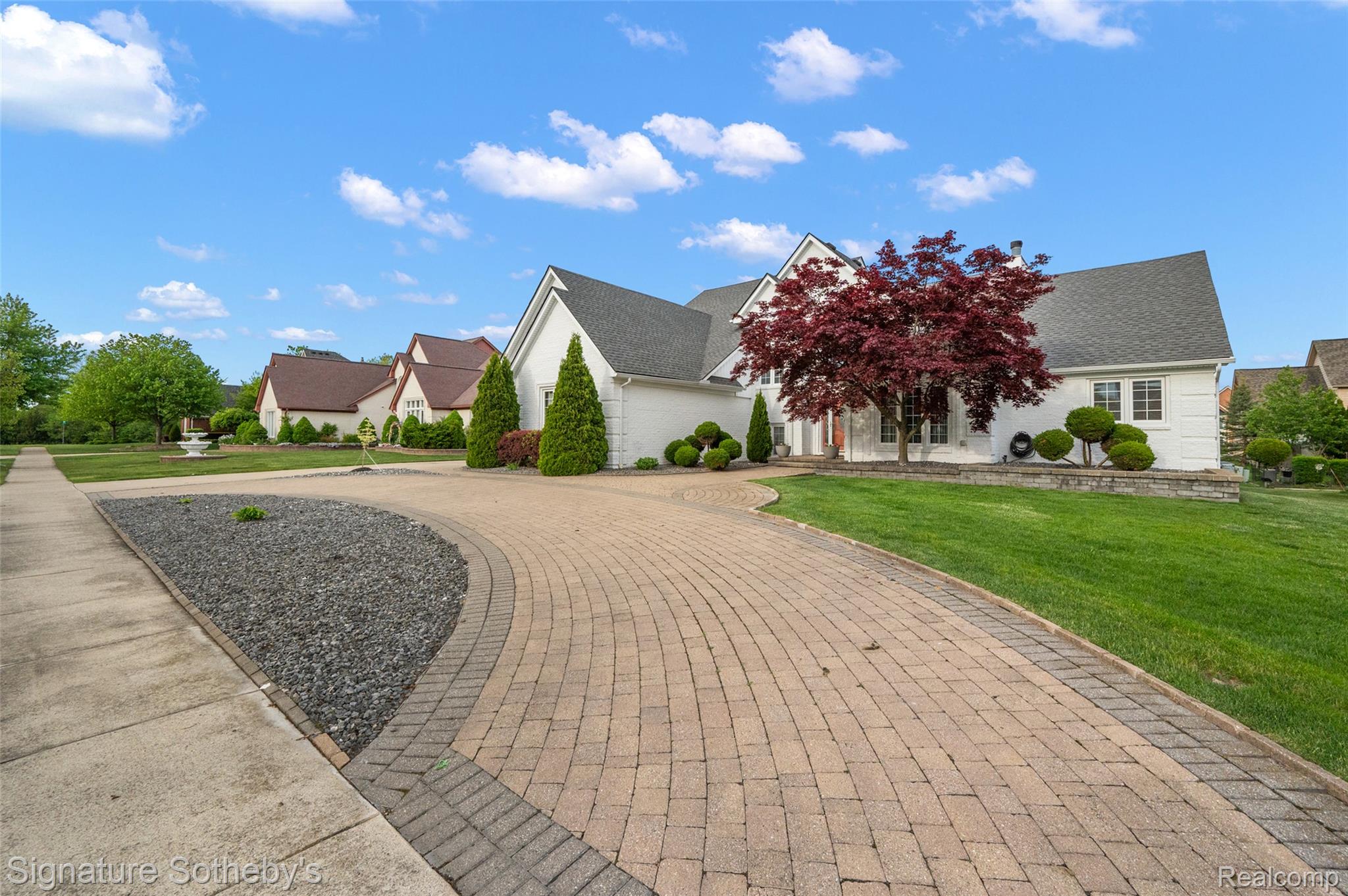 42280 Locklin Drive