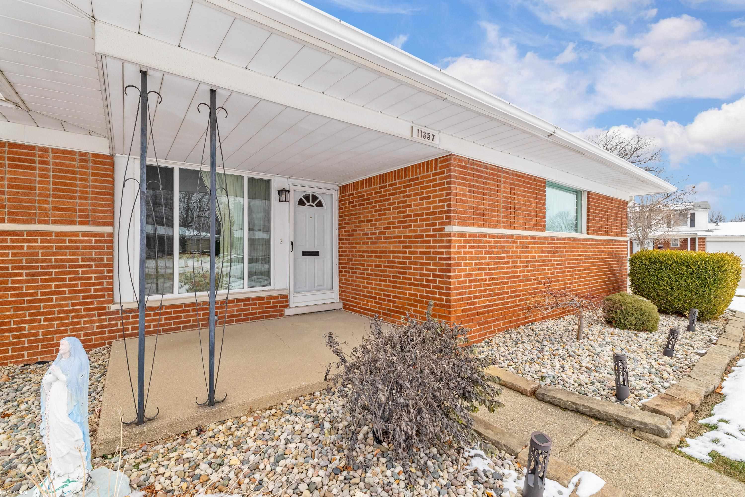 11357 GEOFFRY Street