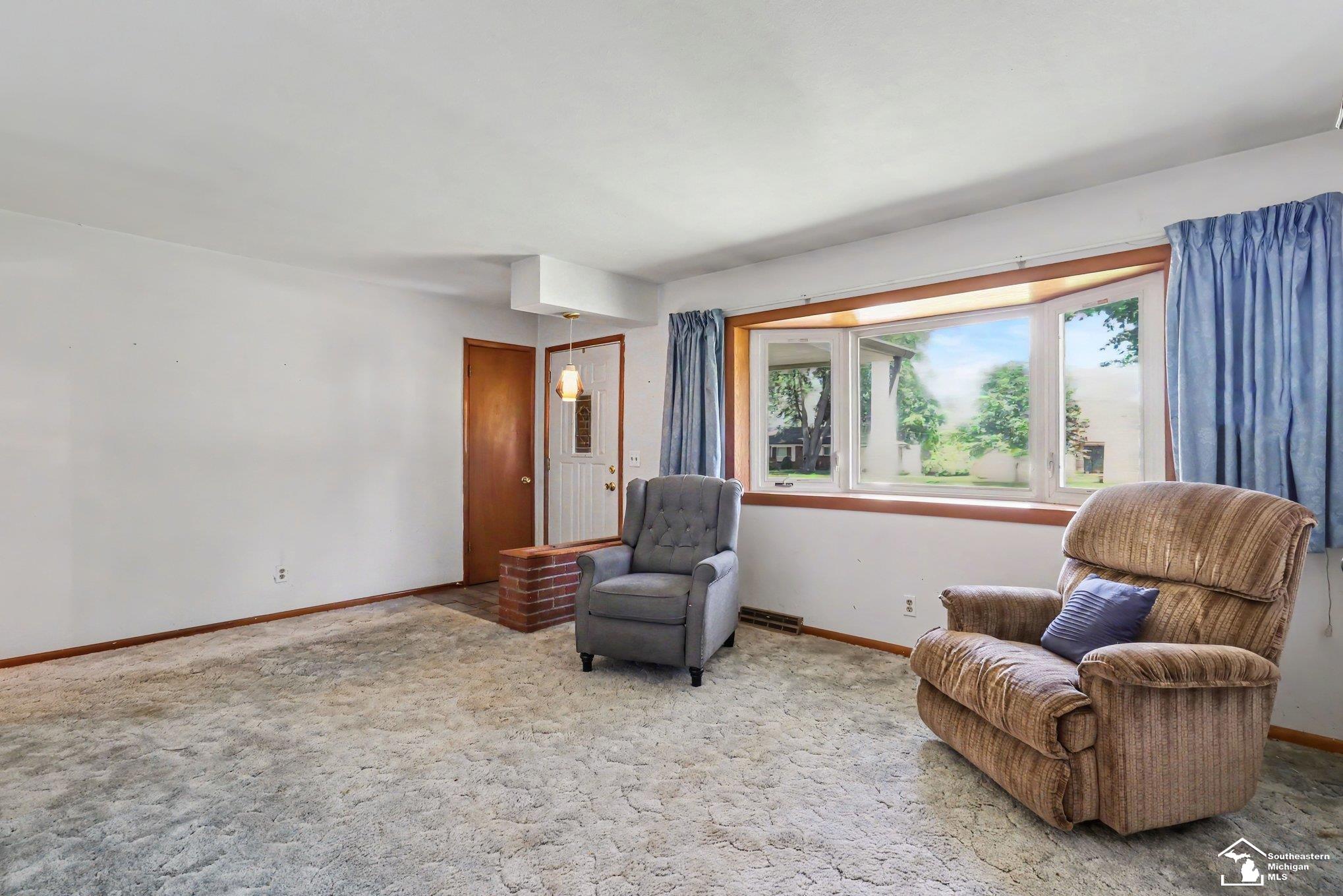 7441 Indian Road