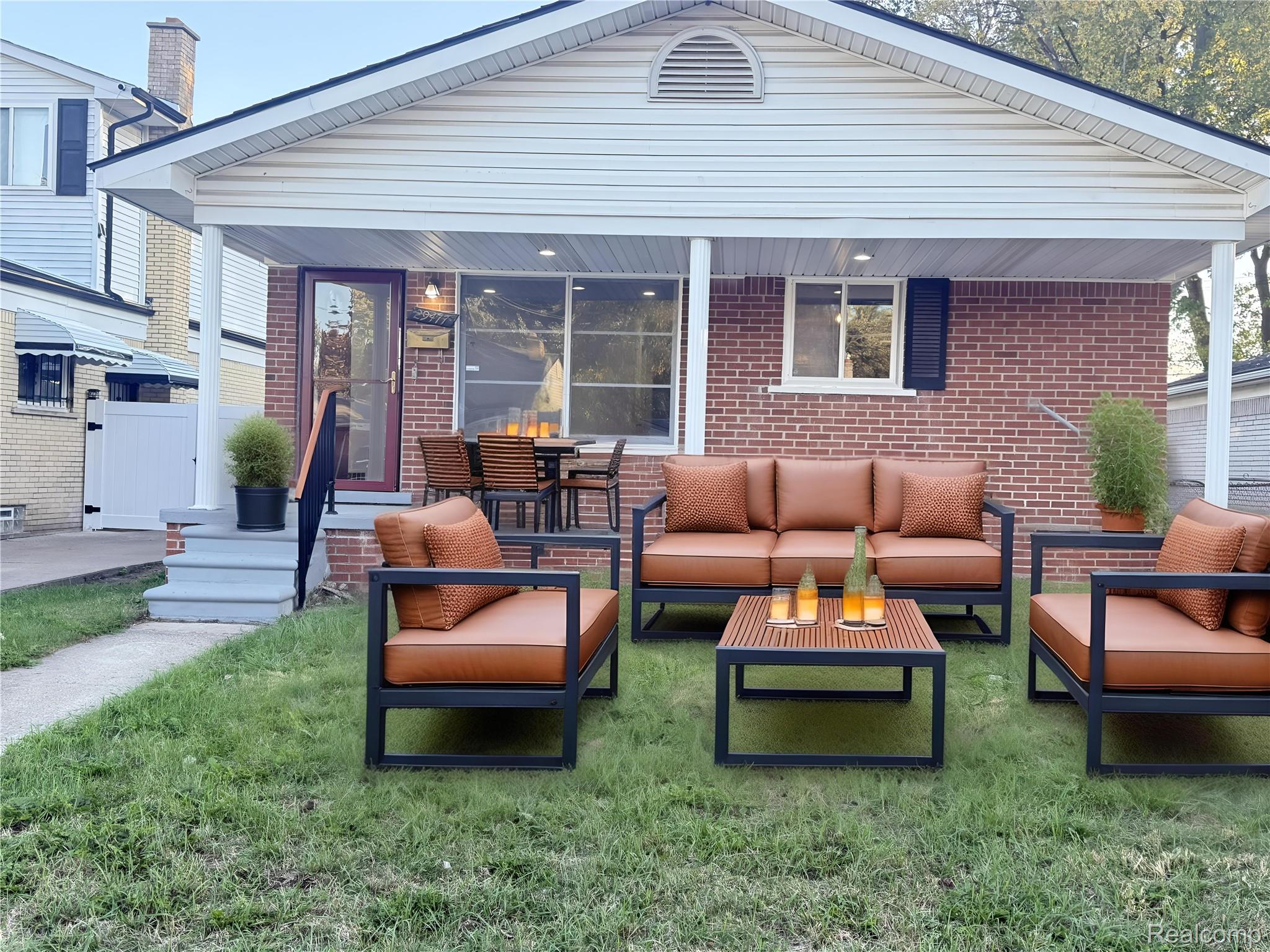 29477 Hazelwood Street