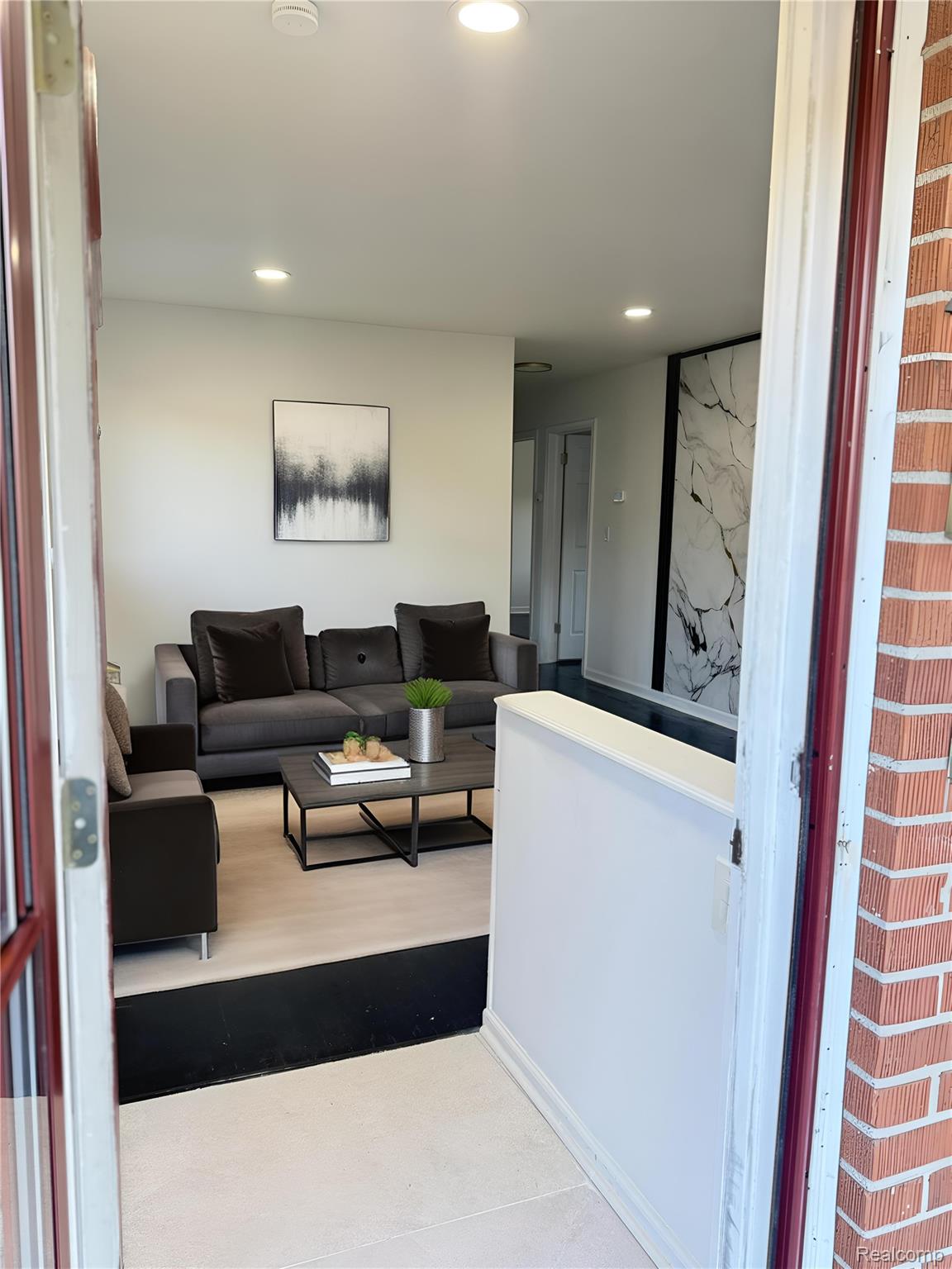 29477 Hazelwood Street