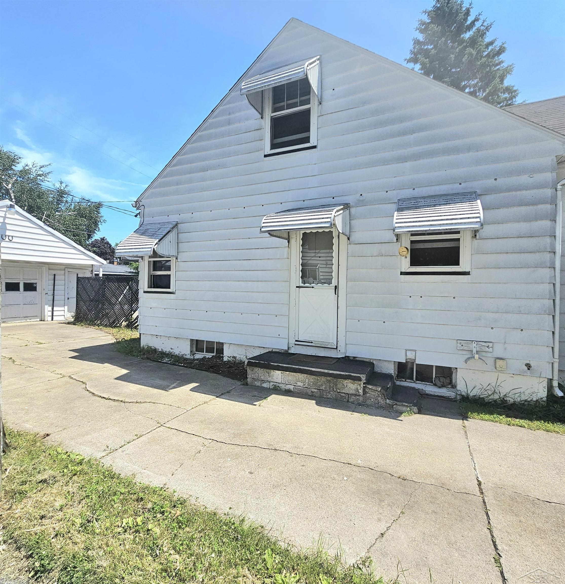 8 Southlawn Court