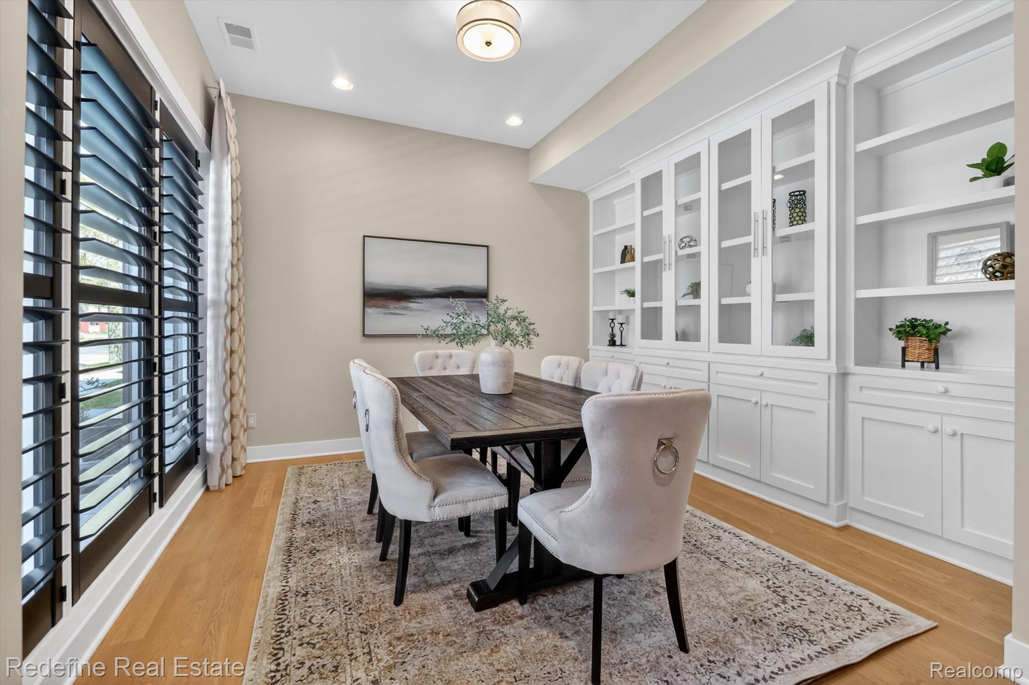 722 E Parent Avenue