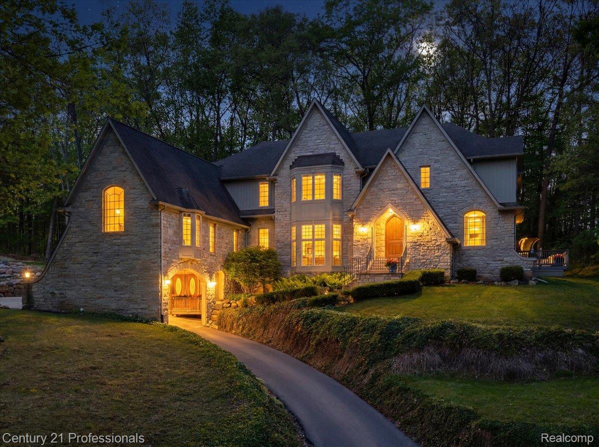 6705 College Park Drive