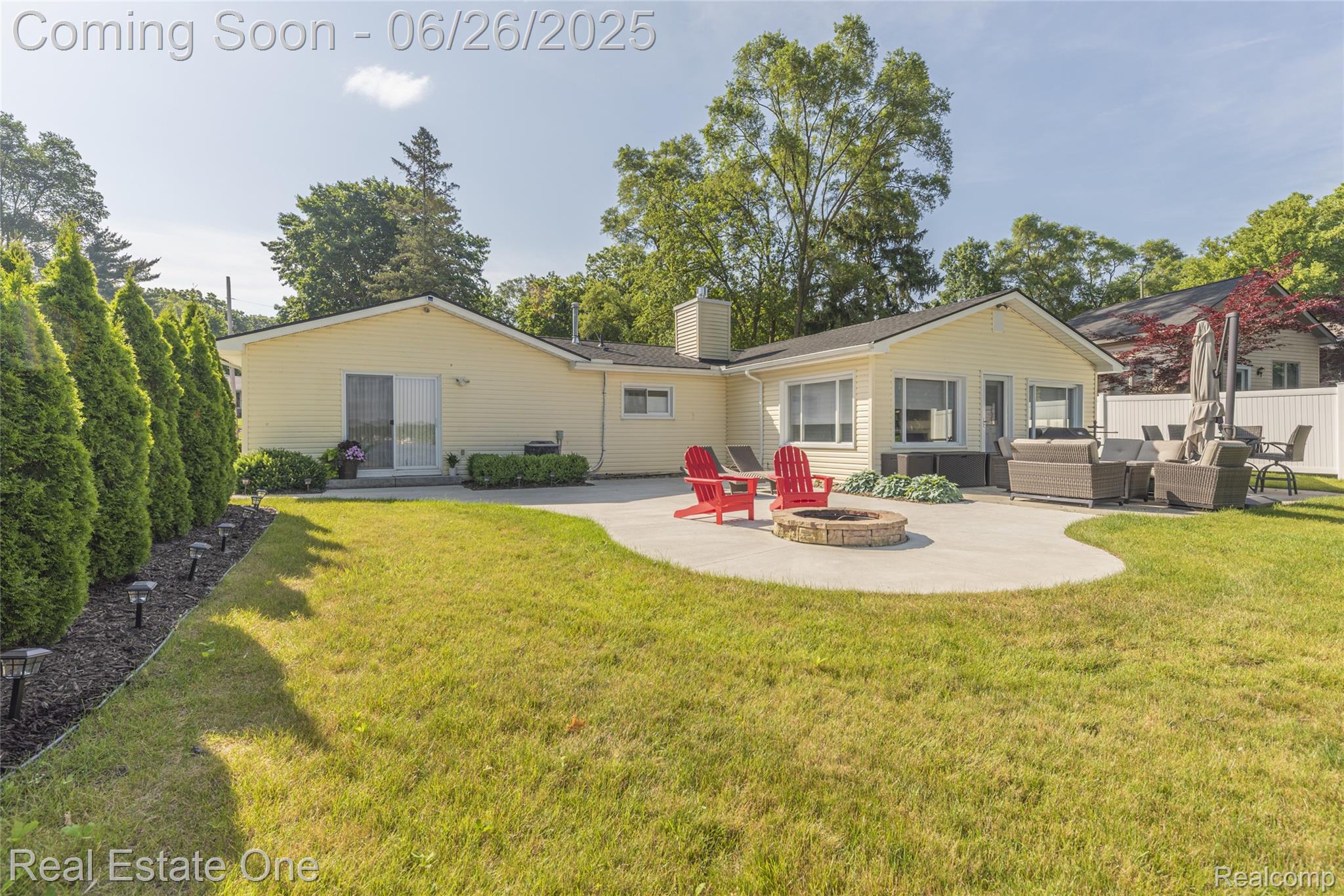 8986 Rushside Drive