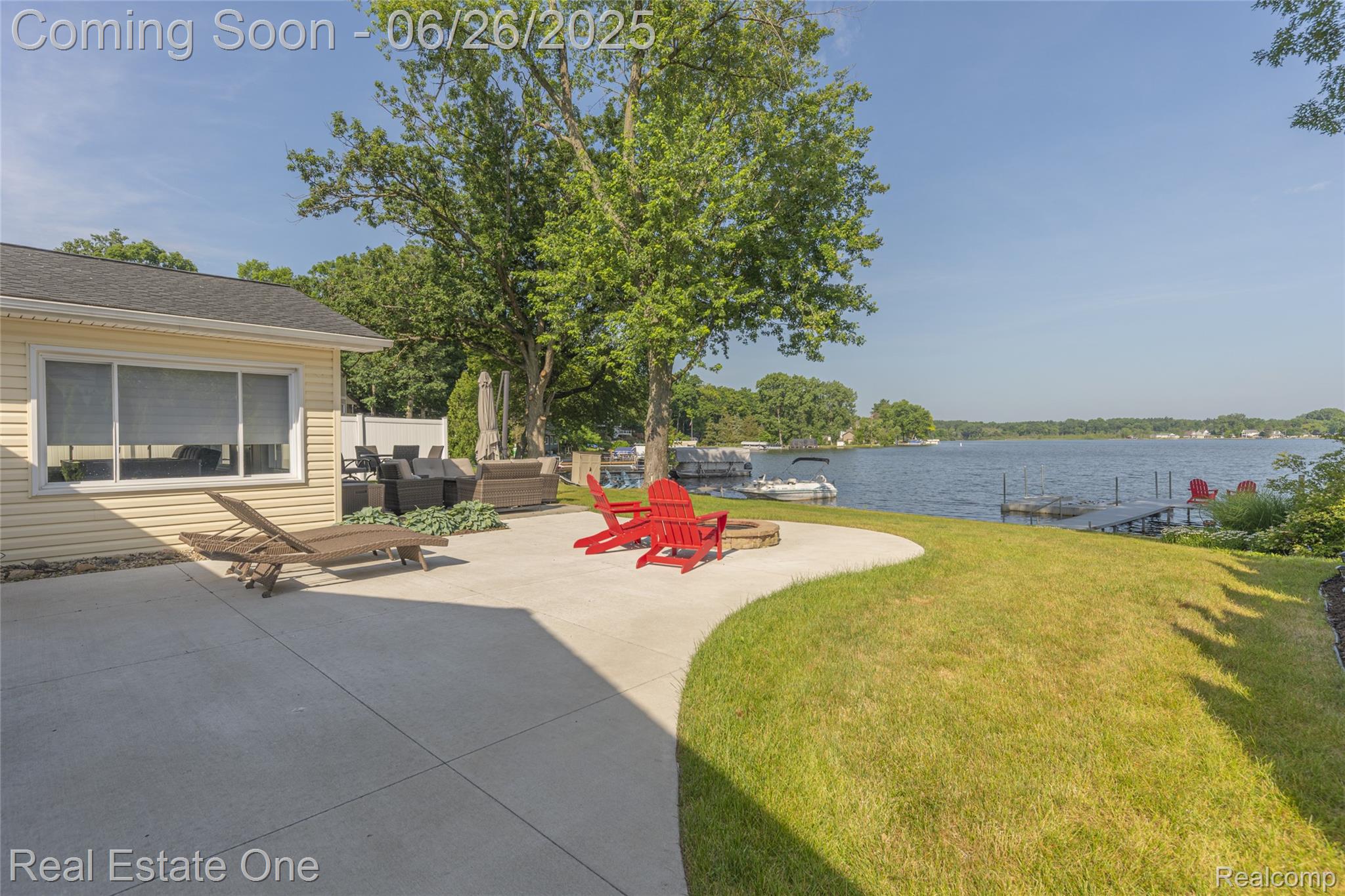 8986 Rushside Drive