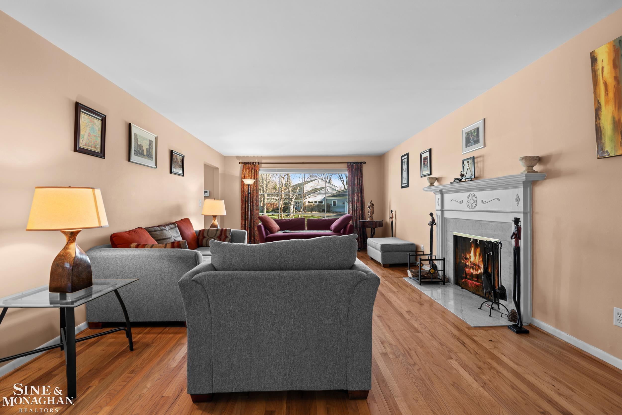 4663 Hedgewood Drive