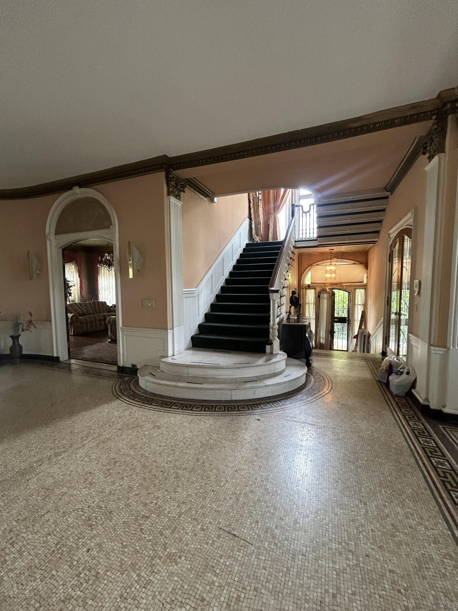 115 Arden Park Boulevard