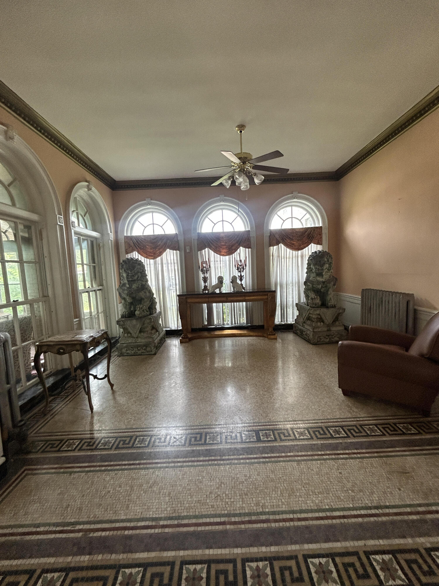 115 Arden Park Boulevard